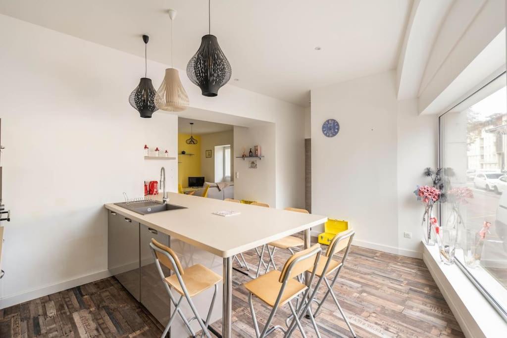 Superbe Appartement Avec Parking Gratuit Lons-le-Saunier Exteriér fotografie
