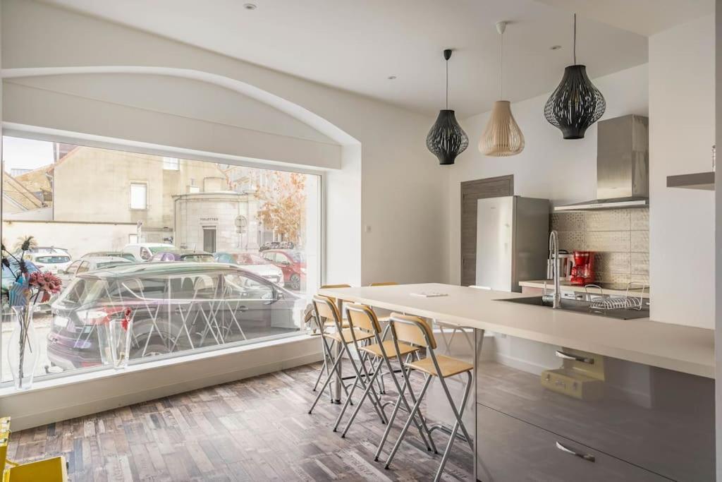 Superbe Appartement Avec Parking Gratuit Lons-le-Saunier Exteriér fotografie